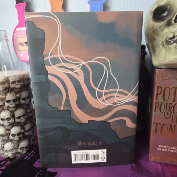 The Curse Of Saints by Kate Dramis Fairyloot Exclusive Special Edition - Picture 2 of 9